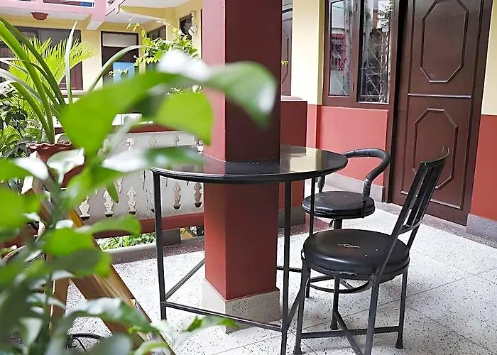 Hostel Yala Peak