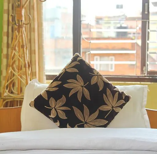 Hostel Yala Peak