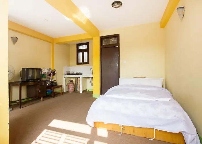 Hostel Yala Peak