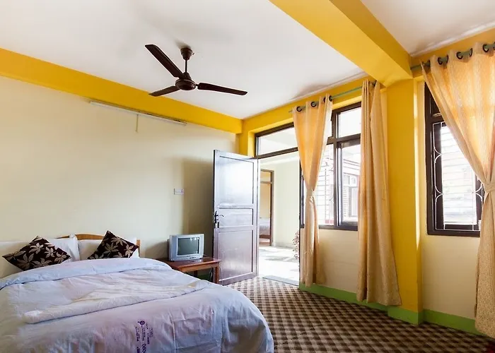 Hostel Yala Peak *